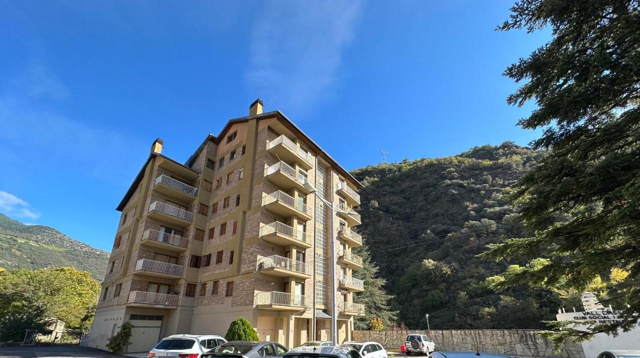 Apartament Rialp Amb Vistes Al Riu Noguera Pallaresa Eksteriør billede