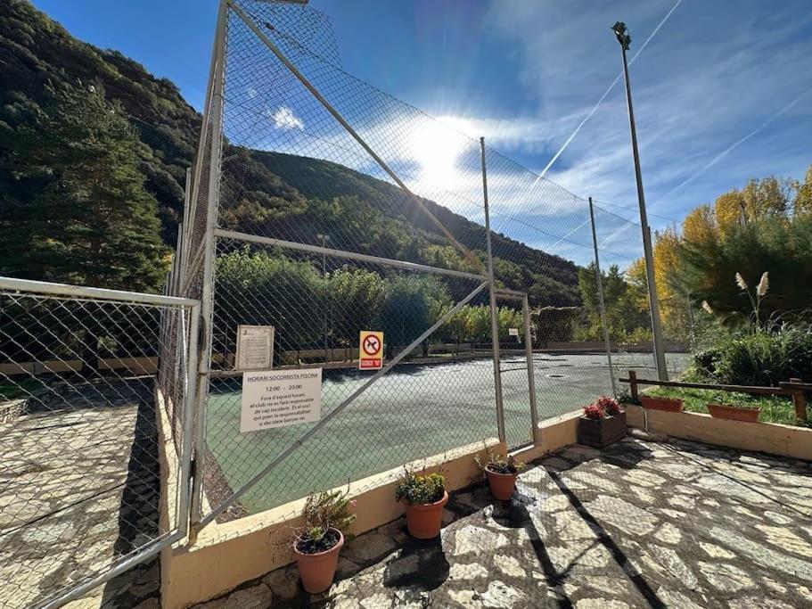 Apartament Rialp Amb Vistes Al Riu Noguera Pallaresa Eksteriør billede